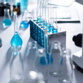 laboratory-equipment-laboratory-glassware-for-chem-K4E2V8R-scaled laboratory-equipment-laboratory-glassware-for-chem-K4E2V8R-scaled