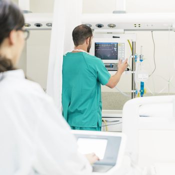medical-doctor-making-ecg-test-in-hospital-4D9DQ4E-scaled medical-doctor-making-ecg-test-in-hospital-4D9DQ4E-scaled